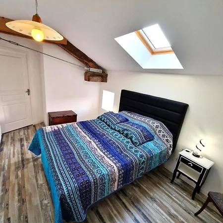 Holiday home Chaleureux A Charroux, Confort Pour 6 Pers, Proche Nature Et Vichy - Fr-1-489-572 *